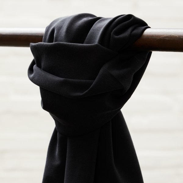 Soft Stretch Twill - Farbe "black" von meetMILK